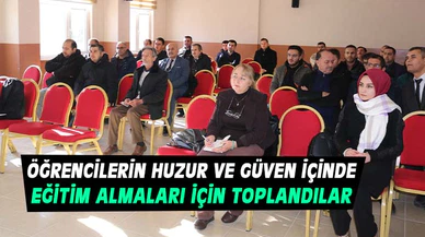 Öğrencilerin güven içinde eğitim almaları için toplandılar