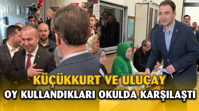 MHP Adayı Küçükkurt oyunu Kullandığı Okulda Uluçay ile Karşılaştı