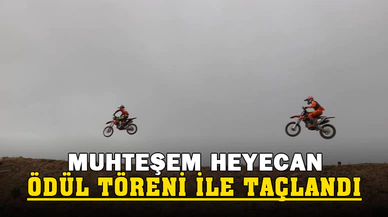 19 Mayıs’a özel gerçekleştirilen motokros heyecanı ödül töreniyle sona erdi
