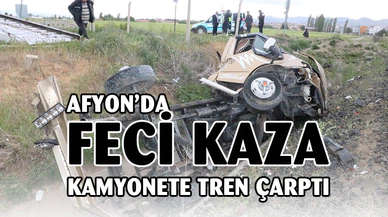 Hemzemin geçitten geçmeye çalışan kamyonete tren çarptı: 1 ağır yaralı