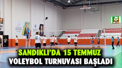 Sandıklı’da 15 Temmuz voleybol turnuvası başladı