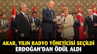 Gün FM Yöneticisi Akar, Cumhurbaşkanı'ndan Ödül Aldı