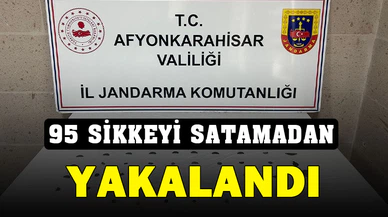 Elindeki sikkeleri satmak isteyen şahsı jandarma yakaladı