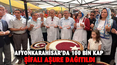 100 bin kap aşure dağıtıldı
