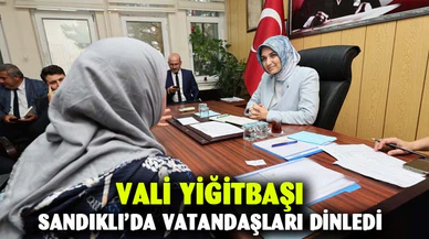 Vali Yiğitbaşı, Sandıklı’da vatandaşları dinledi