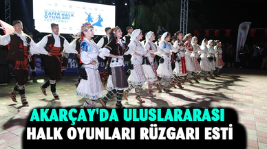 Akarçay'da uluslararası halk oyunları rüzgarı esti