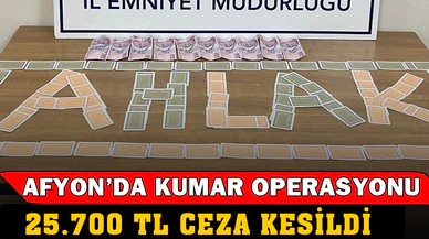Kumar oynayan 4 kişi polis baskınında yakalandı