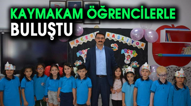 Afyonkarahisar'da kaymakam öğrencilerle buluştu