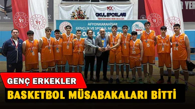 Afyonkarahisar’da genç erkekler basketbol müsabakaları sona erdi