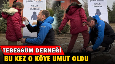 Tebessüm Derneği’nden Afyonkarahisar’daki köy okullarına kışlık kıyafet yardımı