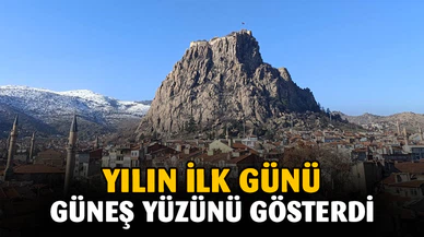 Afyonkarahisar yılın ilk gününe güneşli ve açık bir hava ile başladı