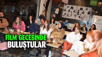 Afyonkarahisar Ruh Sağlığı ve Eğitimi Derneği'nden film gecesi