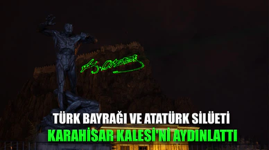 Afyonkarahisar'da Karahisar Kalesi'nde Lazer Gösterisiyle Ramazan Coşkusu