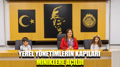 Afyonkarahisar Belediyesi geleceğin liderlerini ağırladı