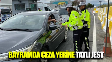 Trafik Polislerinden Bayramda tatlı mola