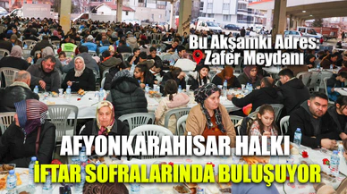 Zafer Meydanı'nda iftar sofrası buluşması