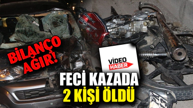 Afyon'da Feci Kaza! Hafif ticari araçla çarpışan motosiklet parçalandı