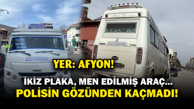 İkiz plaka ile trafikten men edilmiş araçla yolcu taşıyan dolmuşa polis ‘dur’ dedi