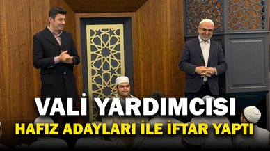 Vali Yardımcısı Ayrancı, Hafız Adayları İle İftar Yaptı
