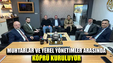 AK Parti heyetinden Muhtarlar Derneği’ne tebrik ziyareti