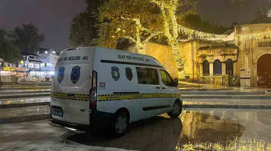 Eyüpsultan Camii'nde silahlı kavga! Yatsı namazında 4 el ateş edildi