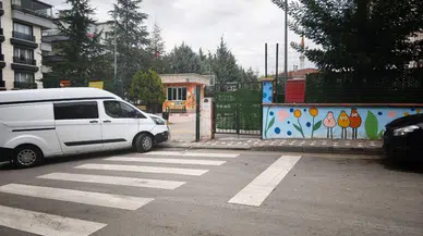 Okul bahçesinde dehşet! Boşanma aşamasındaki eşi tarafından bıçaklanan kadın hayatını kaybetti
