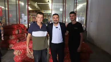Başkan Kavak hal esnafıyla buluştu: Talep ve önerileri yerinde dinledi