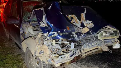 Afyon’da feci kaza: Otomobilin çarptığı patpat 3 metre yükseklikten tarlaya düştü