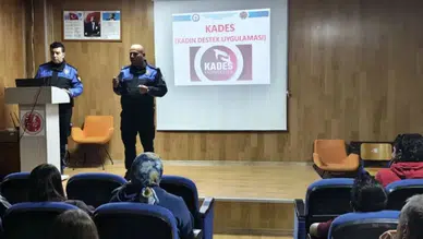 Afyonkarahisar’da polis ekipleri öğrencileri güvenlik risklerine karşı bilgilendirdi