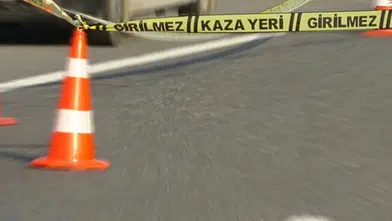 Afyon Seydiler’de Feci Kaza! 2 Otomobil Çarpıştı: 8 Kişi Yaralandı!