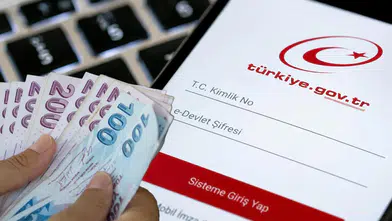 Parasını bekleyenlerin dikkatine: e-Devlet’te bu kodu görenler ödemeyi önce alıyor