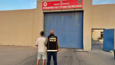 Afyonkarahisar'da 14 yıl 4 ay hapis cezasıyla aranan şahıs yakalandı