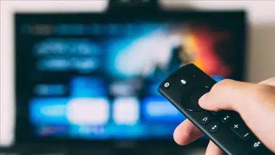 Bu akşam televizyonda hangi diziler var? 11 Ekim Pazar TV yayın akışı ve ekran rehberi