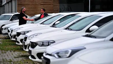 Afyon’da İkinci El Otomobil Piyasası Durdu! Alıcı da Satıcı da Beklemede