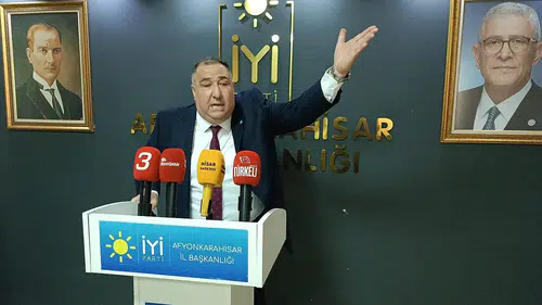 İYİ Partili Başkan Muhammet Mısırlıoğlu kazada yaralandı! Hastaneye sevk edildi
