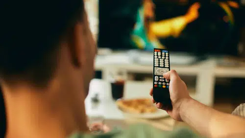 Bu akşam TV'de hangi diziler var? NOW, Kanal D, ATV, Show TV ve TRT 1 yayın akışı netleşti!