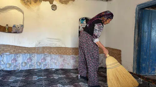 Afyon'da Anne ve Çocuğunun Çilesi Sona Erdi, Devlet Aileye El Uzattı