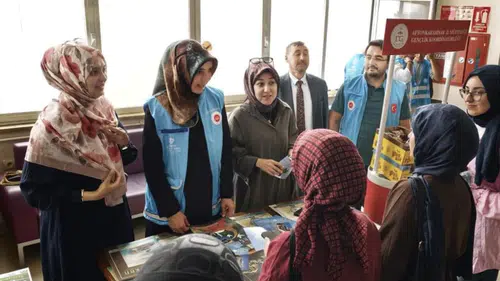 AFSÜ’de öğrencilere Diyanet Gençlik Merkezi anlatıldı