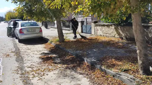 Bolvadin’de temizlik seferberliği devam ediyor