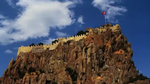 Afyon'da Bu Hafta Sonunun Tadını Çıkarın! Afyonkarahisar’da hava sıcaklıkları aniden değişiyor! Hafta başında yeni hava dalgası kapıda