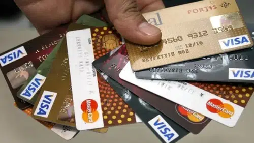BDDK kredi kartı kararı: Kredi kartı asgari ödeme tutarı ne kadar oldu, cep telefonuna kaç taksit yapılabilecek?