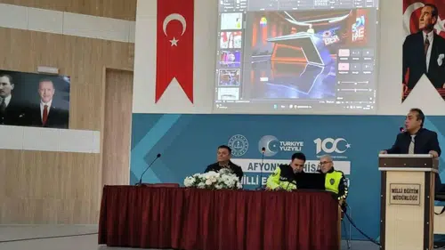 Afyon’da okul servisleri için güvenlik toplantısı düzenlendi