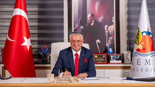 Kemer Belediye Başkanı Necati Topaloğlu CHP’den İstifa Etti!