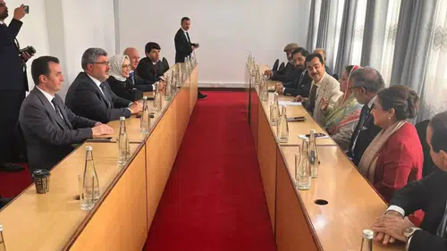 Milletvekili Özkaya Tanzanya’da Pakistan heyetiyle görüştü: Türkiye-Pakistan ilişkileri ele alındı