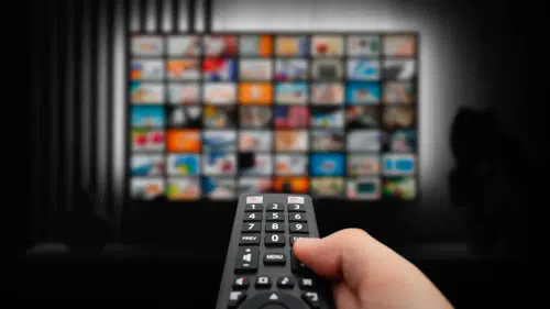 Bugün hangi diziler var? 12 Ekim Pazartesi TV yayın akışı