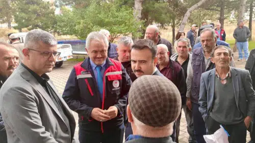 Sandıklı’da buğday üreticilerine tohum desteği sağlandı