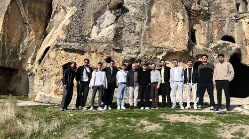 Emirdağlı üniversiteliler Afyon’un tarihî ve kültürel mirasını keşfetti