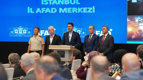 İstanbul’da Hangi Güzergahlar Trafiğe Kapatıldı? Bakan Kurum Açıkladı