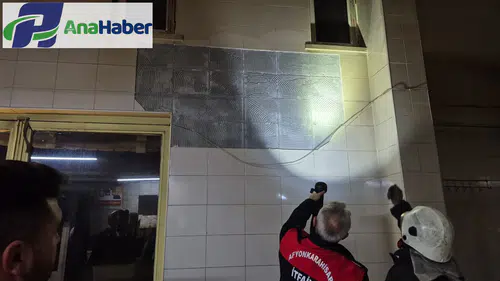 Afyonkarahisar’da bina boşaltıldı! AFAD ekipleri inceleme yaptı