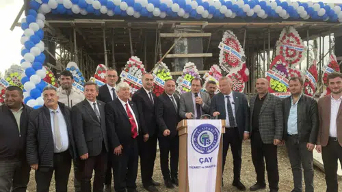 Çay’da ticaret hayatını büyütecek projede ilk adım: 5 katlı tesisin temeli atıldı